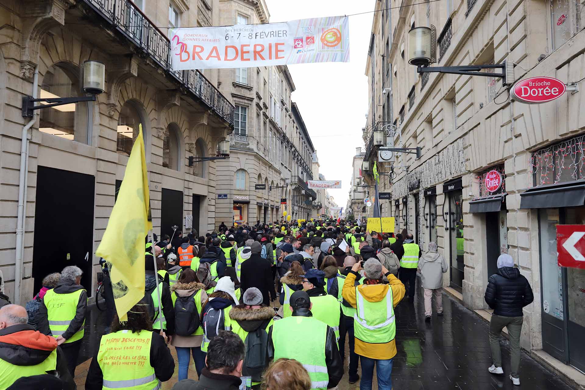 You are currently viewing 2019 – Manifestation Bordeaux Gilets Jaunes – C.Philippon